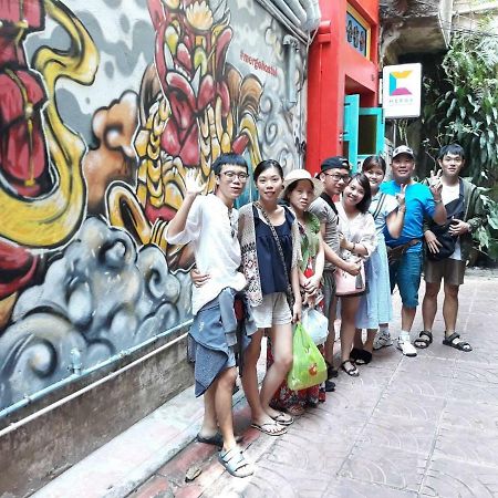 Merge Hostel Bangkok Exterior foto