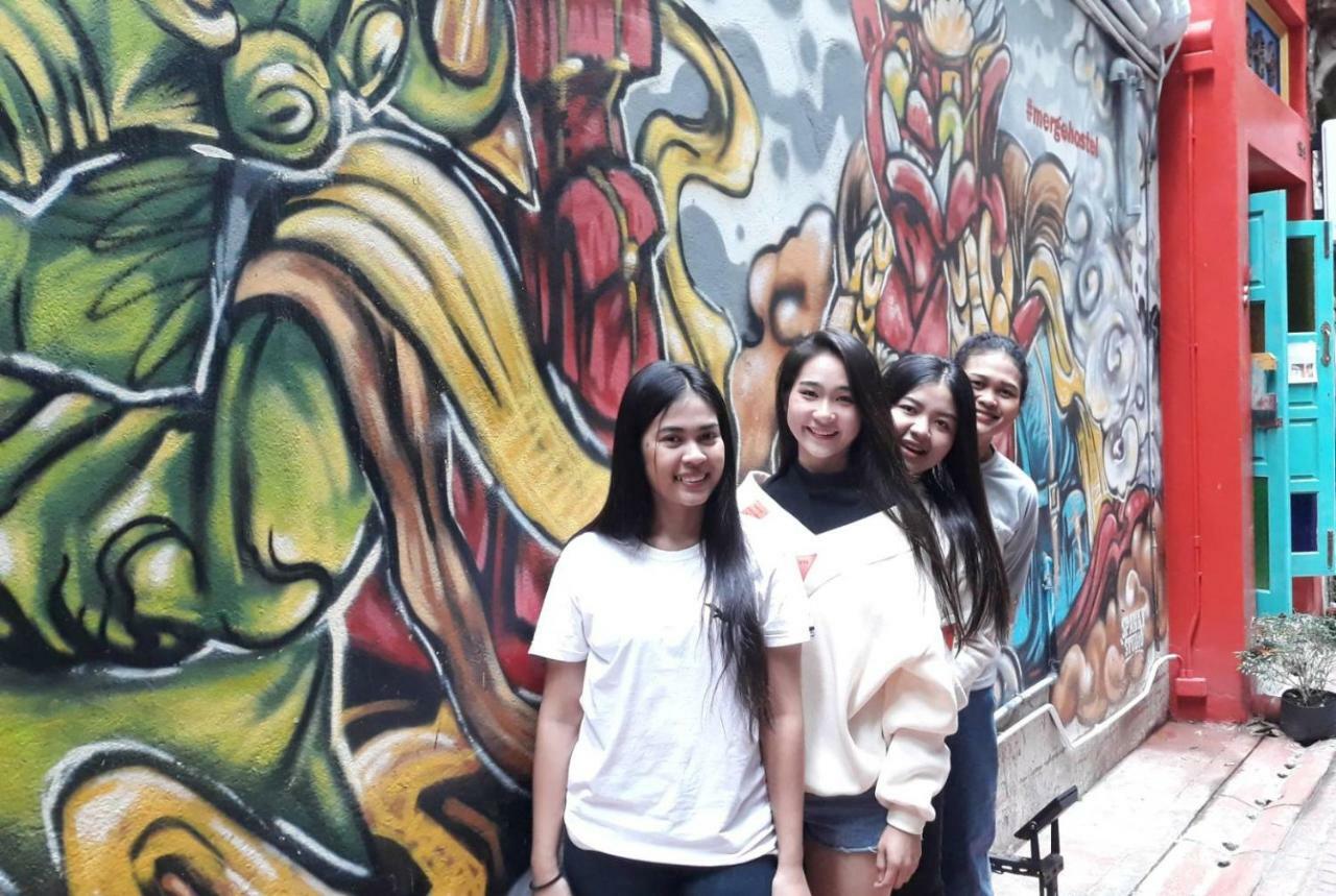 Merge Hostel Bangkok Exterior foto